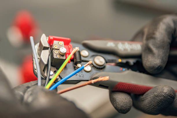 Best Electrical Troubleshooting Services  in Heyworth, IL